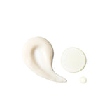 Texture swatch of Institut Esthederm Intensive Propolis+ Salicylic Acid Concentrate Serum